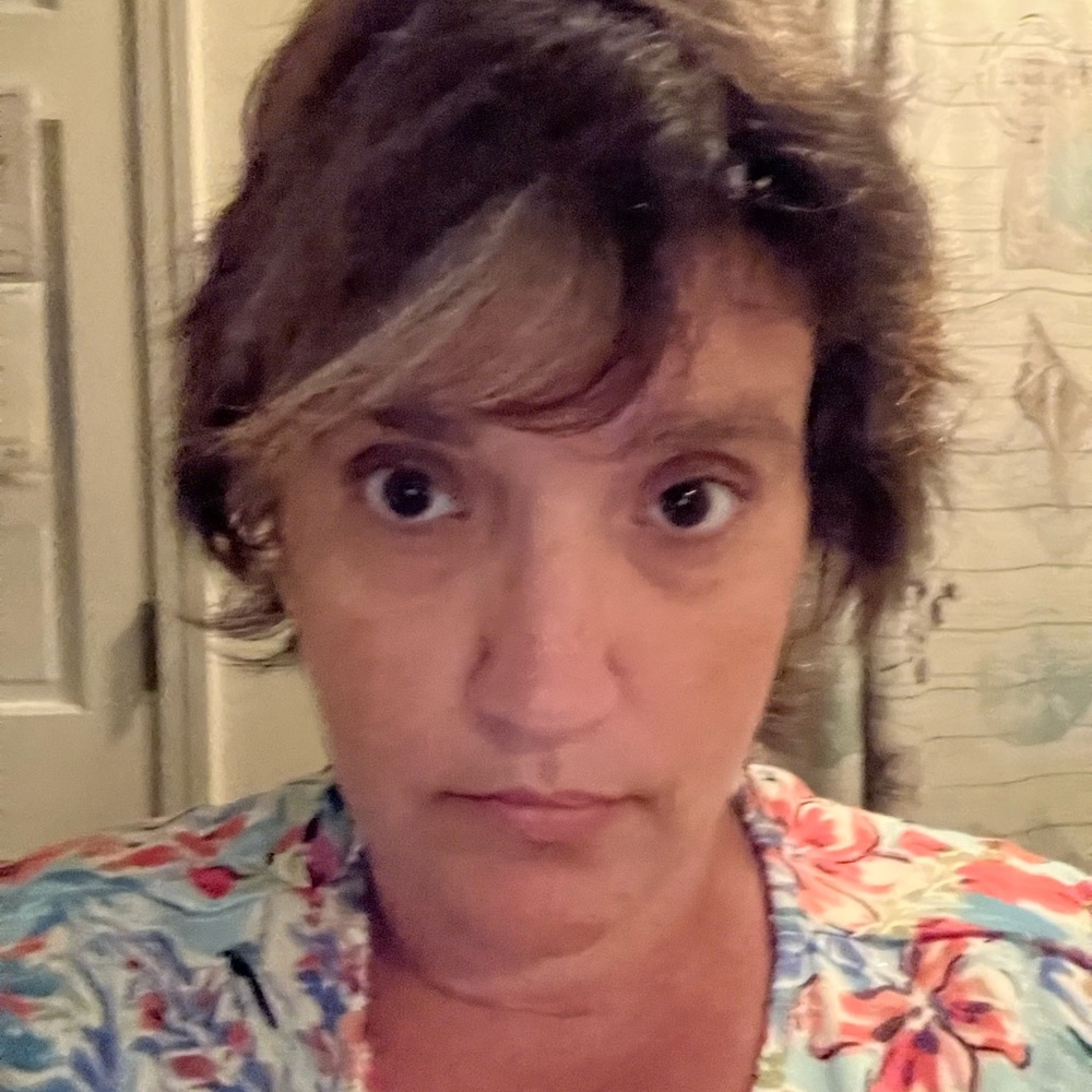 Meet your Posher, Monica